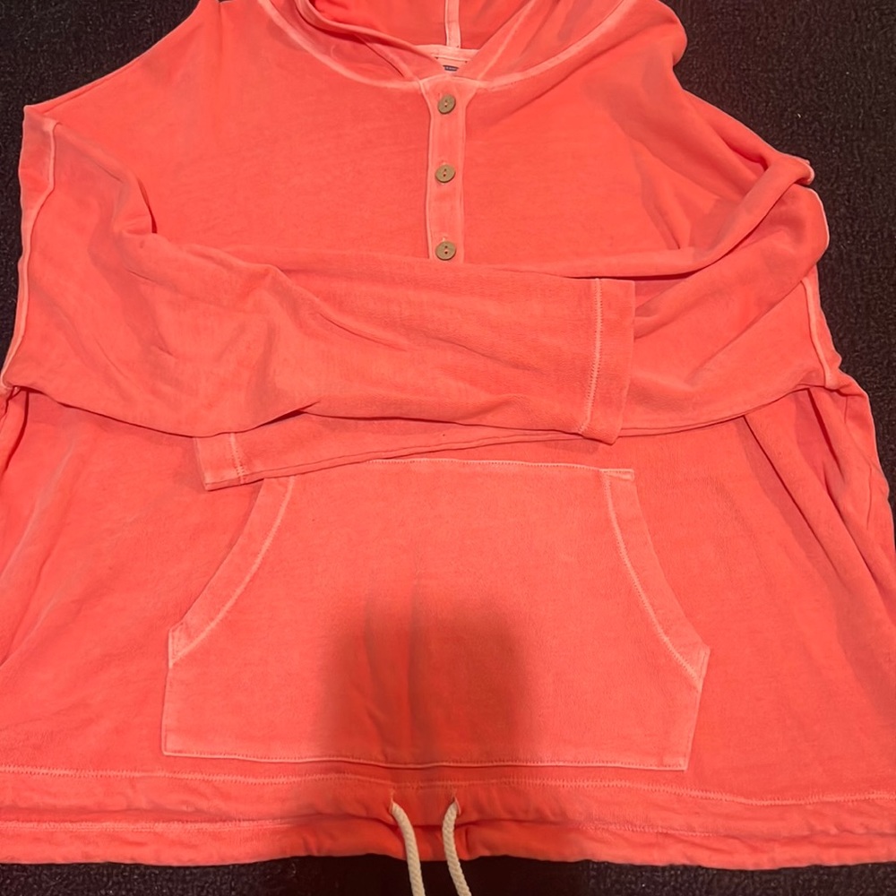 Old navy specially dyed pull over hoodie